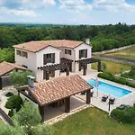 Lovely Home In Rovinj With Kitchen
