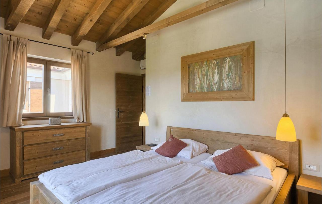 Ferienhaus Lovely In With Kitchen Rovinj