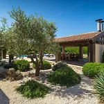 Lovely Home In Rovinj With Kitchen